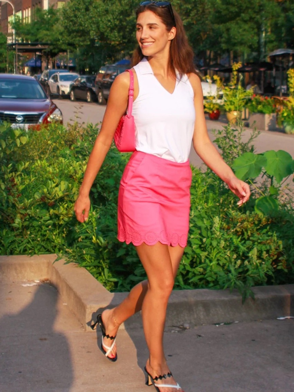 Women’s Pink Scalloped Hem Skort - Golftini